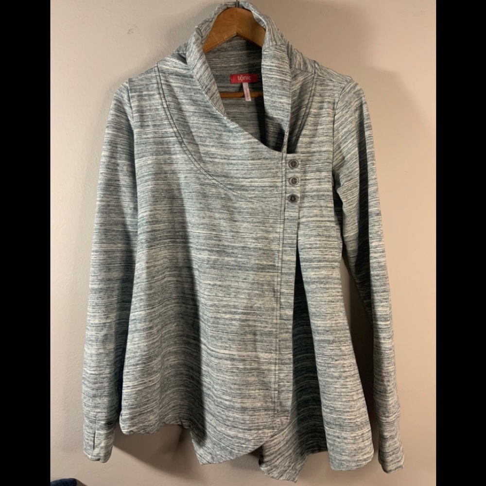 Tonic Yoga Jacket. - Picture 2 of 10